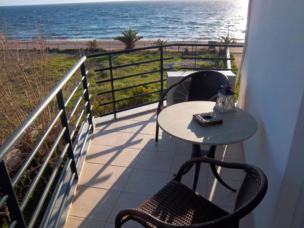 Iria Beach Экстерьер фото