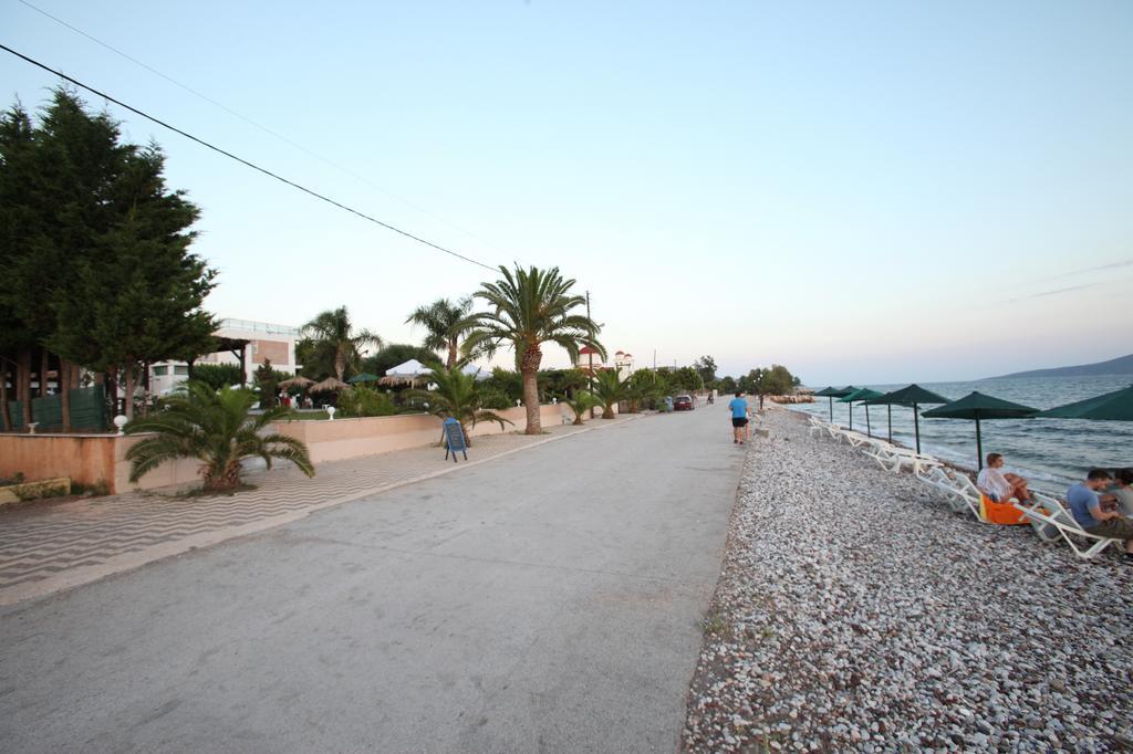 Iria Beach Экстерьер фото
